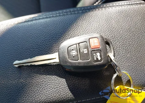 2014 Toyota Corolla S Plus from USA, damaged, VIN 2T1BURHE6EC009641